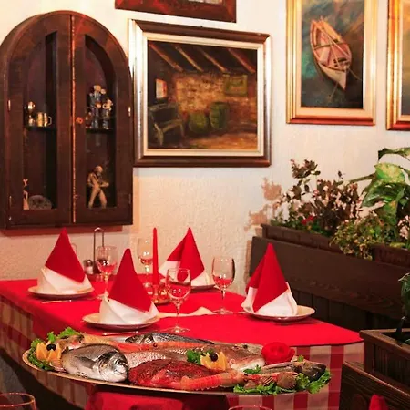 Apartman Of The Tops Center Apartment, Sea View In Town