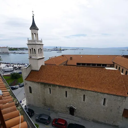Daire Of The Tops Center Apartment, Sea View In Town Split