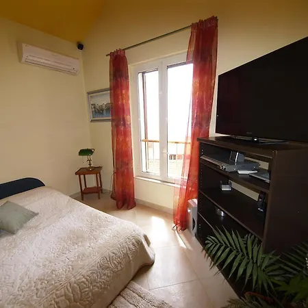 Daire Of The Tops Center Apartment, Sea View In Town Split